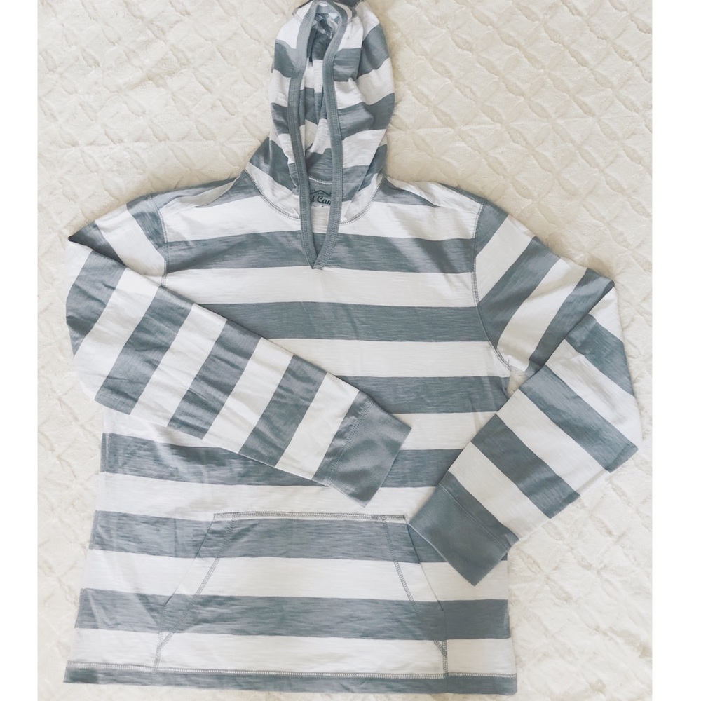 NWT Men’s Top